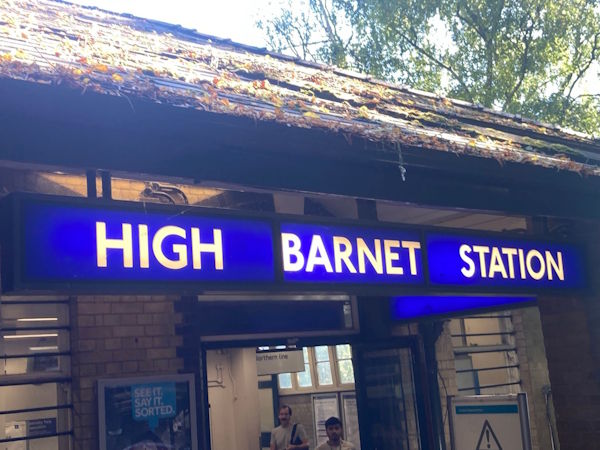High Barnet station